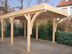 Einzelcarport 7000KB Akzent mit zwei kleinen Leimholzbögen